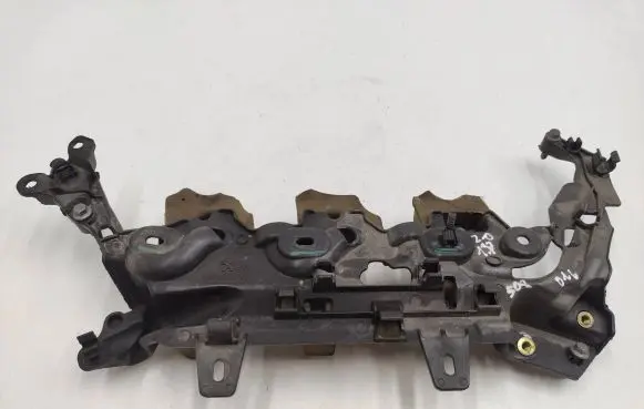 Peugeot 508 RXH Other engine bay part 9808843180