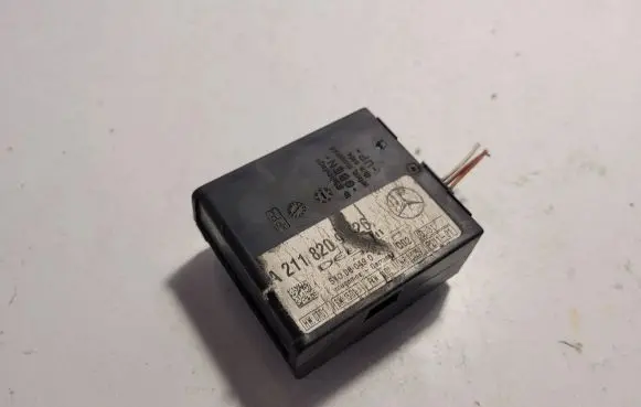 Mercedes-Benz E W211 Alarm control unit/module A2118209126 510080490