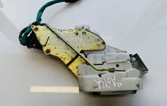 Opel Agila A Rear door lock