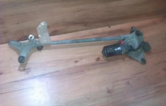 Honda Prelude Front wiper linkage and motor