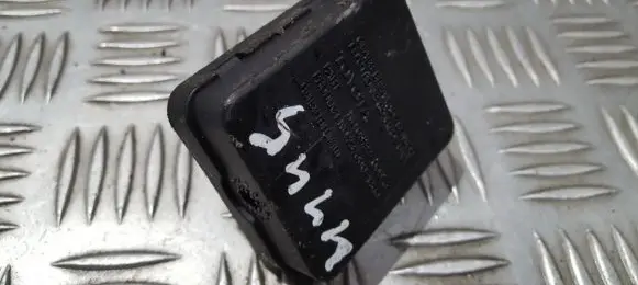Toyota Land Cruiser (HDJ90) Other control units/modules 2370001360 237000-1360