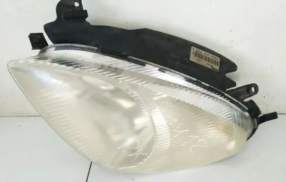 Citroen Xsara Picasso Headlight/headlamp 9631495180 89300190