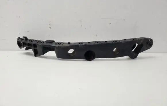 Nissan Juke I F15 Front bumper mounting bracket 62223BA60A