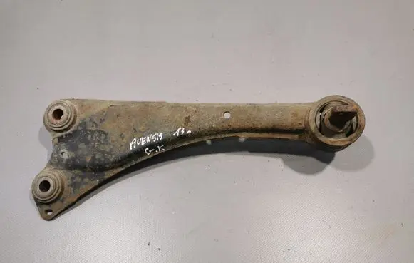 Toyota Avensis T270 Rear upper control arm/wishbone