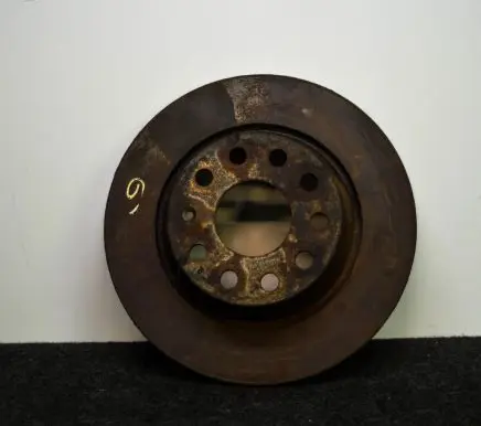 Volkswagen PASSAT B7 Rear brake disc