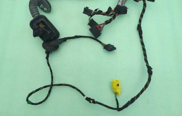 Porsche Panamera (970) Front door wiring loom 97061261101 97061027100