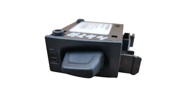 Volvo V50 GPS navigation control unit/module 8673121 435606120123 06W12