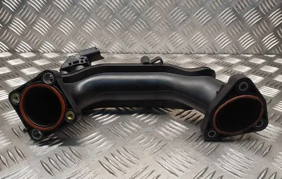 Intercooler hose/pipe