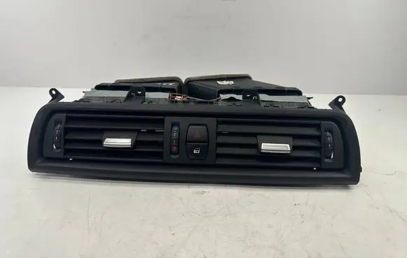 BMW 5 F10 F11 Dash center air vent grill 9166885 64229166885