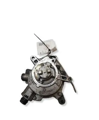 Ford Focus Vacuum pump 