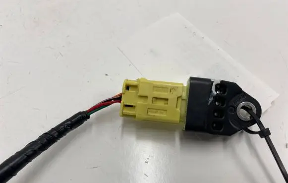 Subaru Forester SH Airbag deployment crash/impact sensor 98235SC000 7724AUJA6