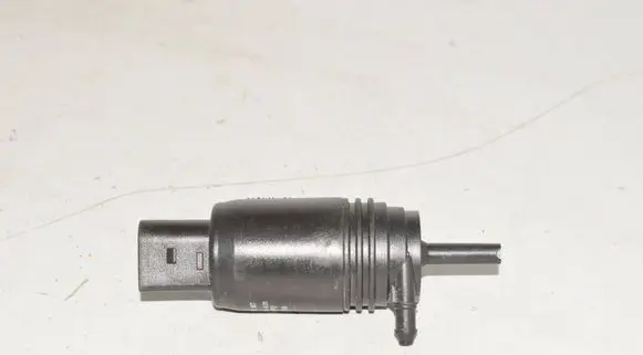 BMW 3 E90 E91 Windscreen/windshield washer pump 7199567