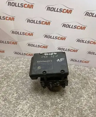Volkswagen Golf IV ABS Pump 1J0907379AF 3X6808 0ZU0F27F29