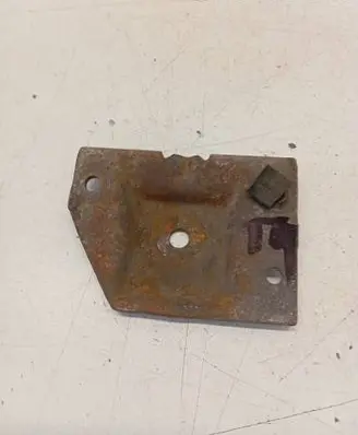 Volkswagen Transporter - Caravelle T4 Battery bracket 701915313