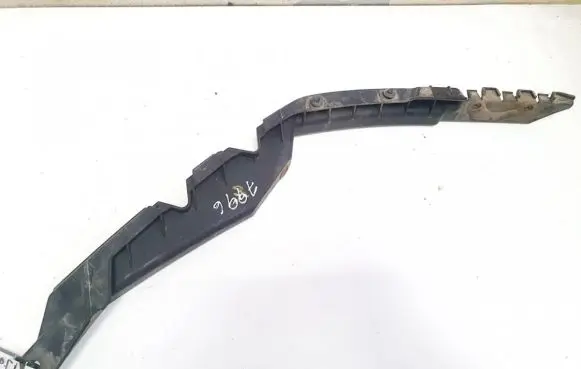 Skoda Octavia Mk2 (1Z) Front bumper mounting bracket 1z0807184a
