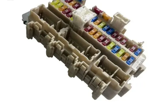 Nissan X-Trail T32 Fuse module 4CL0B C56899K05