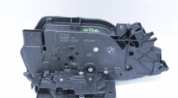 BMW X1 U11 Front door lock 5A160B6