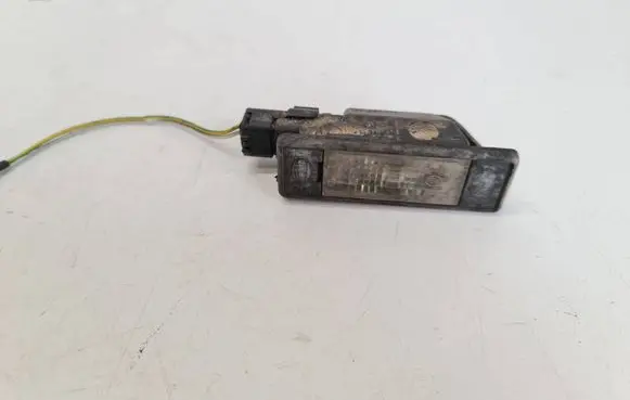 Citroen Xsara Picasso Number plate light 2KA008224 153012