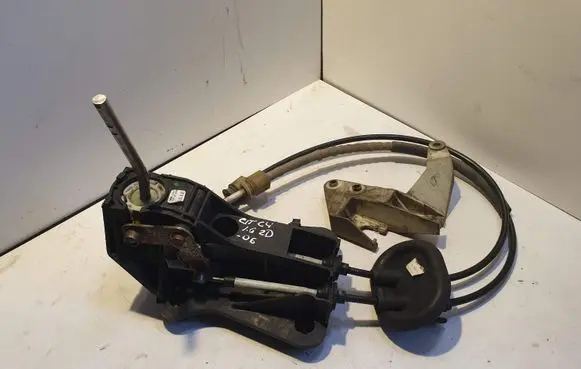 Citroen C4 I Gear shifter/selector 9655245980