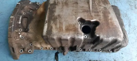 Mercedes-Benz Vito Viano W638 Oil sump