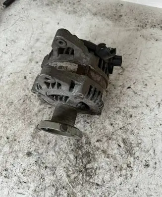 Ford Focus Generator/alternator 1042103640 C631489R 20140116