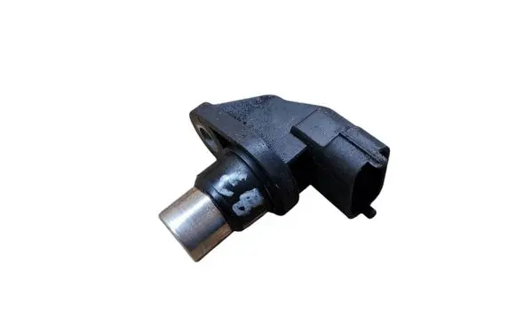 Volvo V70 Camshaft position sensor 8631533 0232 103033