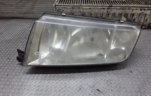 Skoda Fabia Mk1 (6Y) Headlight/headlamp