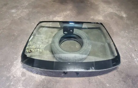 Nissan Qashqai Front windscreen/windshield window 43R00348 DOT618M451102AS1
