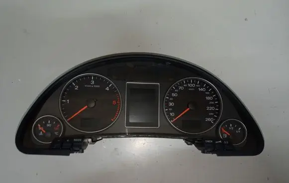 Audi A4 S4 B7 8E 8H Speedometer (instrument cluster)