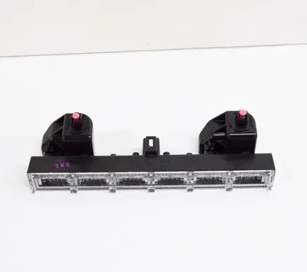 Toyota Auris E180 Third/center stoplight