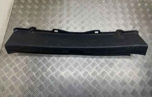 Renault Latitude (L70) Trunk/boot sill cover protection 