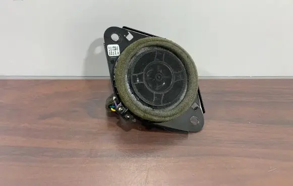 Subaru Forester SK Panel speaker 86301AL120 2307003902A