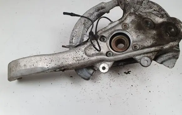 BMW X5 E70 Front wheel hub spindle knuckle 6773783