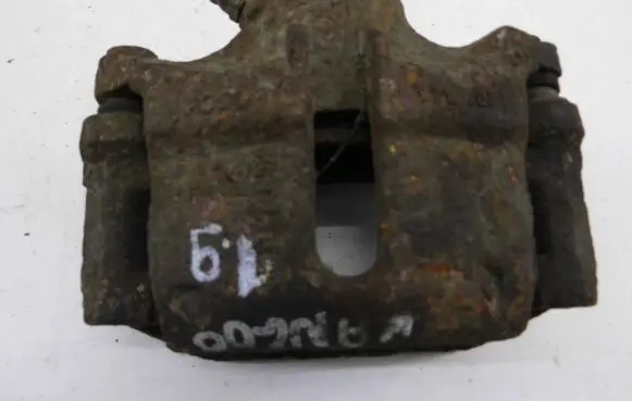 Renault Kangoo I Front brake caliper