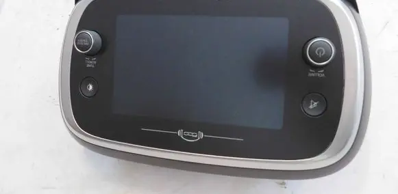 Radio/CD/DVD/GPS head unit