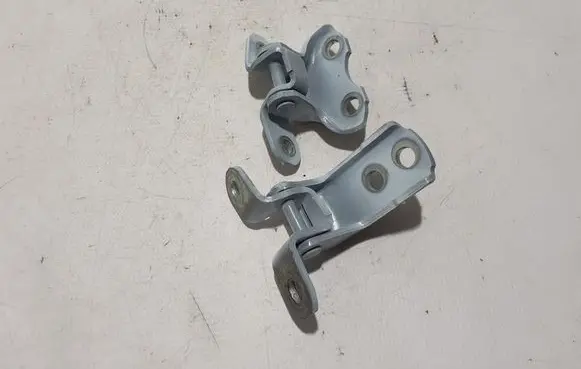 Lexus NX Front door upper hinge 6871012151