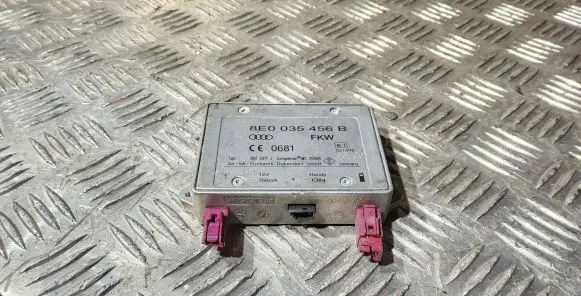 Antenna control unit
