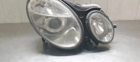 Mercedes-Benz E W211 Headlight/headlamp 13131314