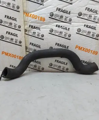 Volkswagen PASSAT B6 Engine coolant pipe/hose