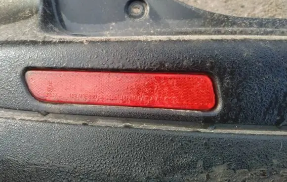 Fiat Sedici Rear tail light reflector