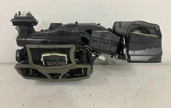 BMW X7 G07 Interior heater climate box assembly 5A31841 7944537