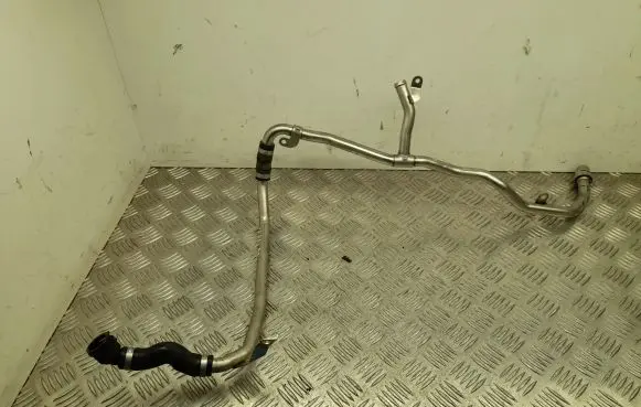 Mercedes-Benz C W206 Engine coolant pipe/hose A6542039301