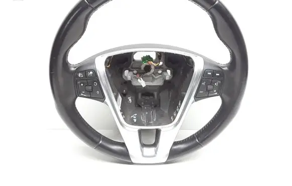 Volvo S60 Steering wheel P31250592