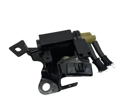 Opel Astra J Turbo solenoid valve 898105