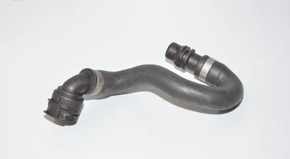 BMW 5 E60 E61 Engine coolant pipe/hose 6921428