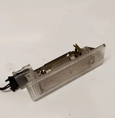 Volkswagen PASSAT B6 Other interior light 7L6947101A
