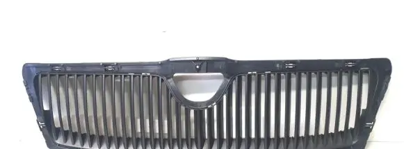 Skoda Octavia Mk2 (1Z) Front grill SD07008GBN