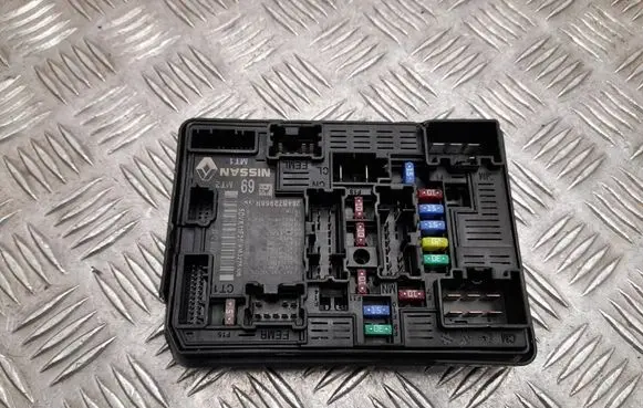 Renault Megane E-Tech Fuse box set 284B72958R
