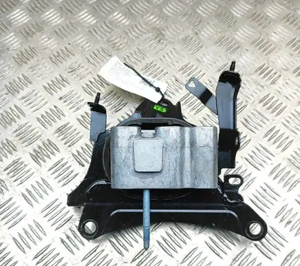 Toyota C-HR II Engine mount bracket 123720T680