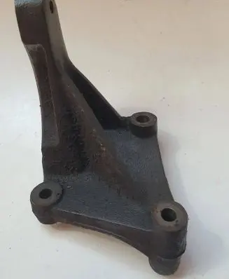 Volkswagen Sharan Driveshaft support bearing bracket 09B409905D 092005